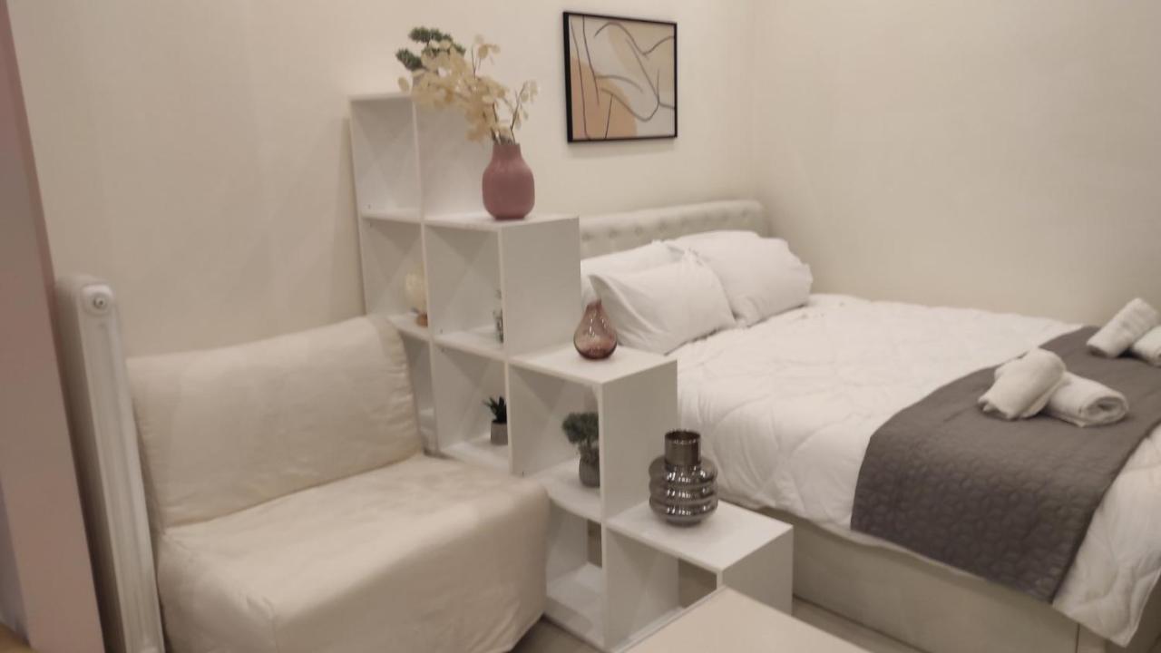 Ferienwohnung Irene'S Beauty In Koukaki Athen Exterior foto